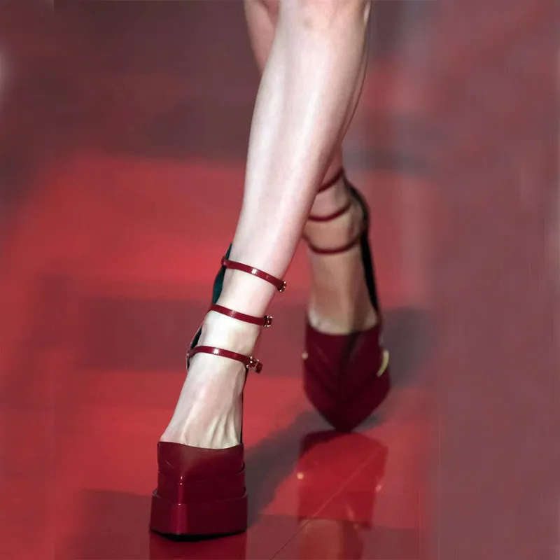 Ladies 2024 Super Leather New прибыл 14-сантиметровый туфли на высоких каблуках сандалии 5 см танцевальной вечеринки Rolado Pllage Pointed Buckle Платье 34-44 630 C
