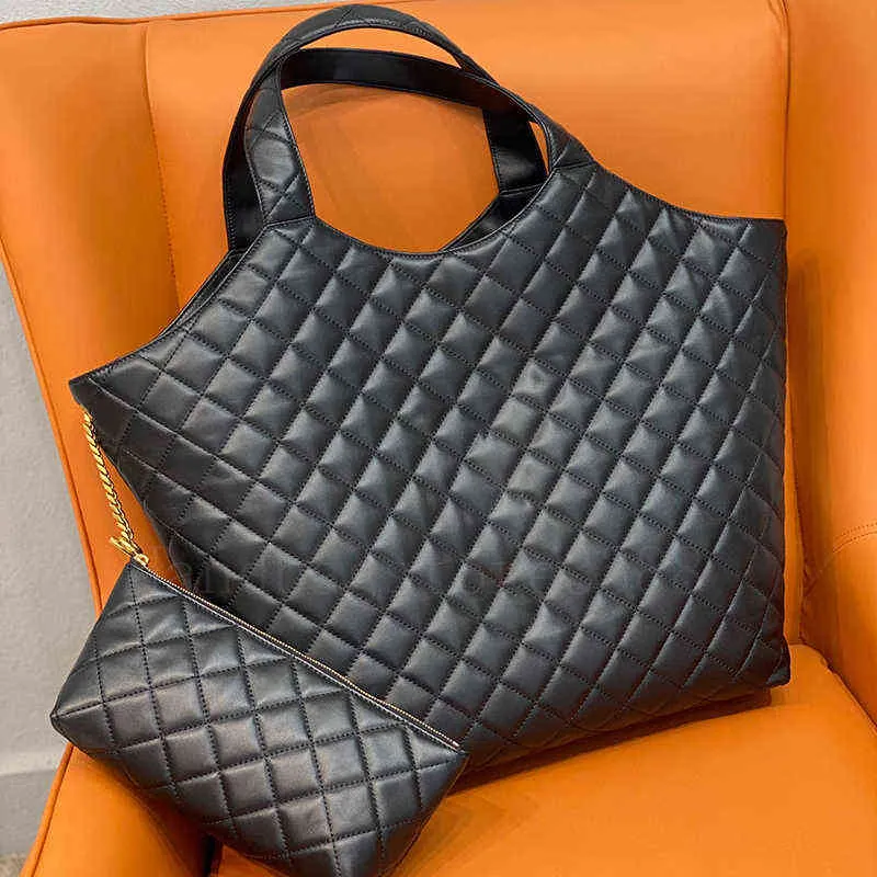 2024 Fashion Designer Tote Bag for Women Large Black Polyester Shoulder Bag with Interior Pocket Casual Versatile Stylish