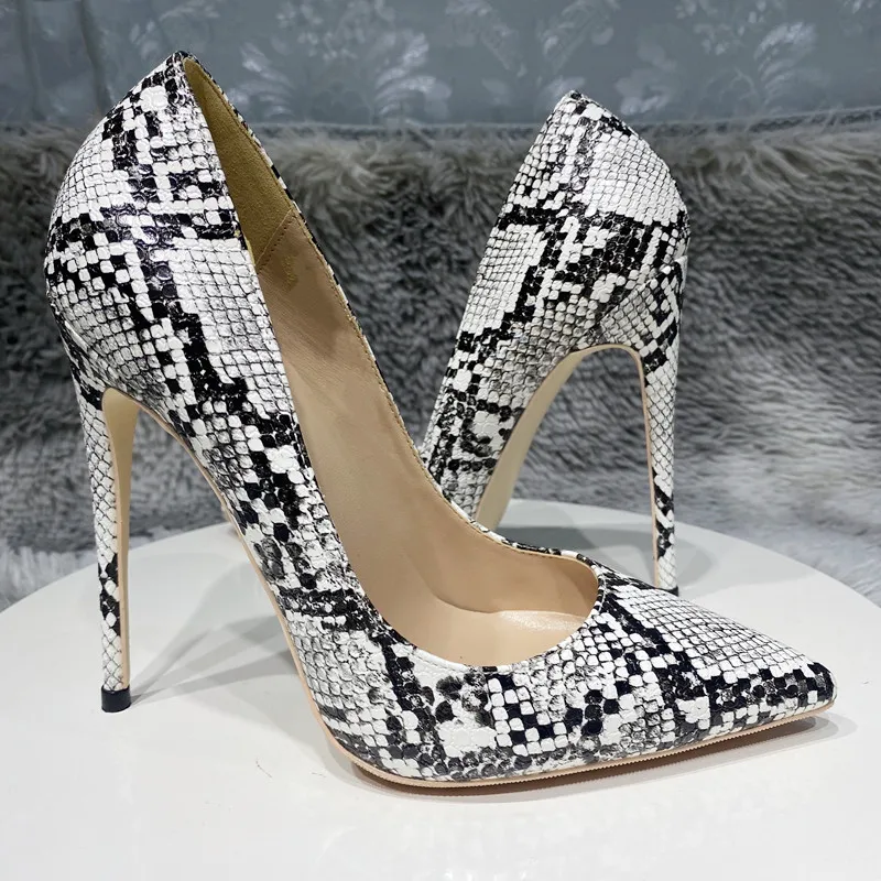 White snake heels top