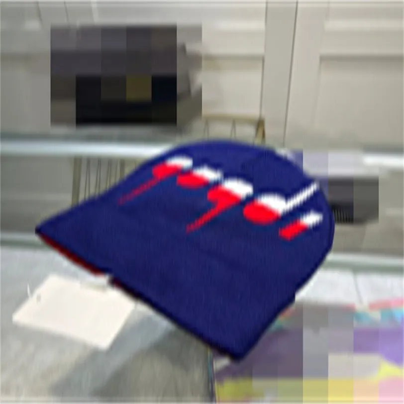 2022 Designer de alta qualidade gorro de inverno moda clássico de malha chapéu de inverno boné quente masculino boné de caveira 6688123