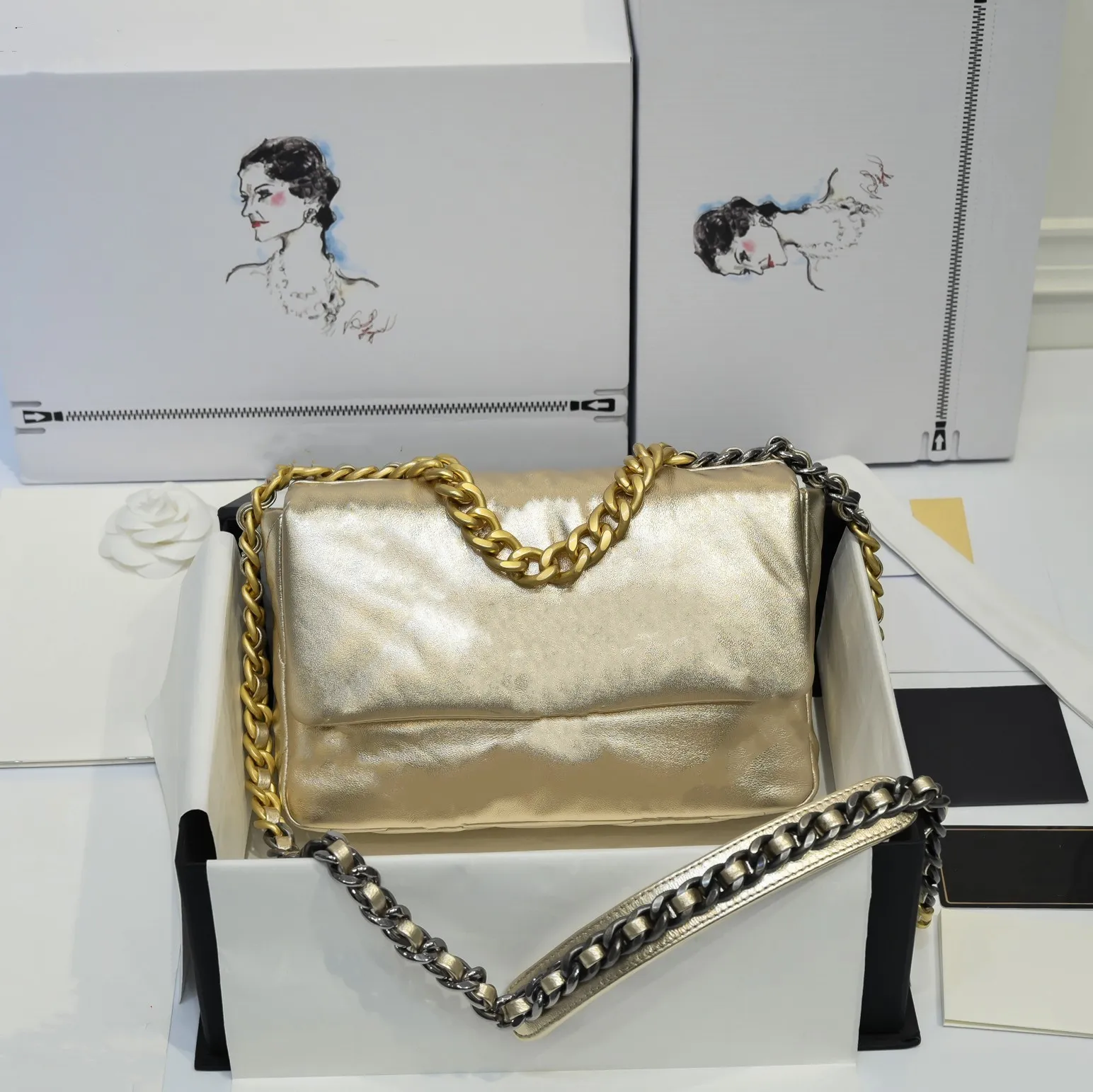 Thread bag shoulder Lattice Bags Luxurys Top designers Lady high Quality 2021 Women handbag Fashion handbags mother cossbody letter wallet tote Clutch purse chains