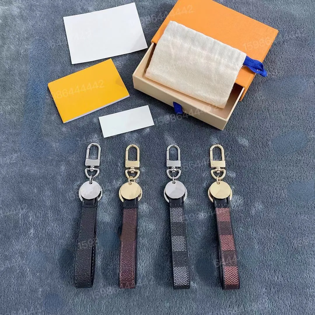 Designer porte-clés mode créative en cuir voiture porte-clés sac ornement marque classique vieille fleur damier porte-clés pendentif