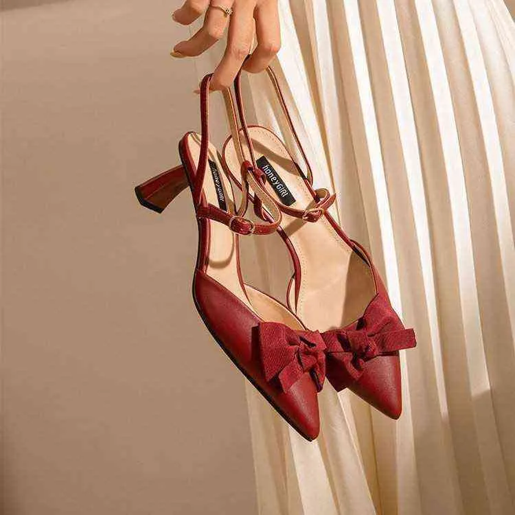 Sandales femmes chaussures à talons hauts nouveau pointu or sandales à talons épais élégant nœud pompes 220704