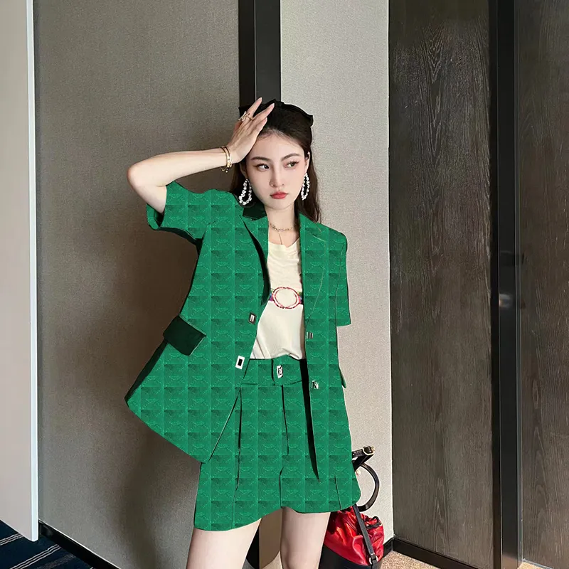 Joint Name Active Sets Women Letters Blazers Coat Shorts 2 Colors Pocket Designer Tops Shorts Set