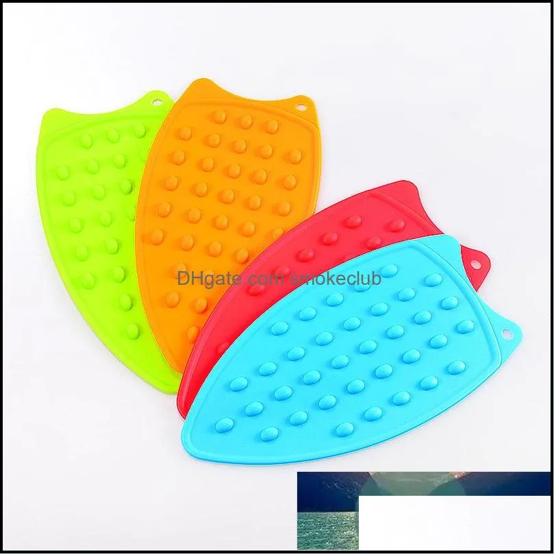 Multicolor Silicone Hot Protection Iron Rest Pad Mat Safe Surface Iron Coaster Stand Mat Holder Ironing Pad Insulation Boards Factory price expert design