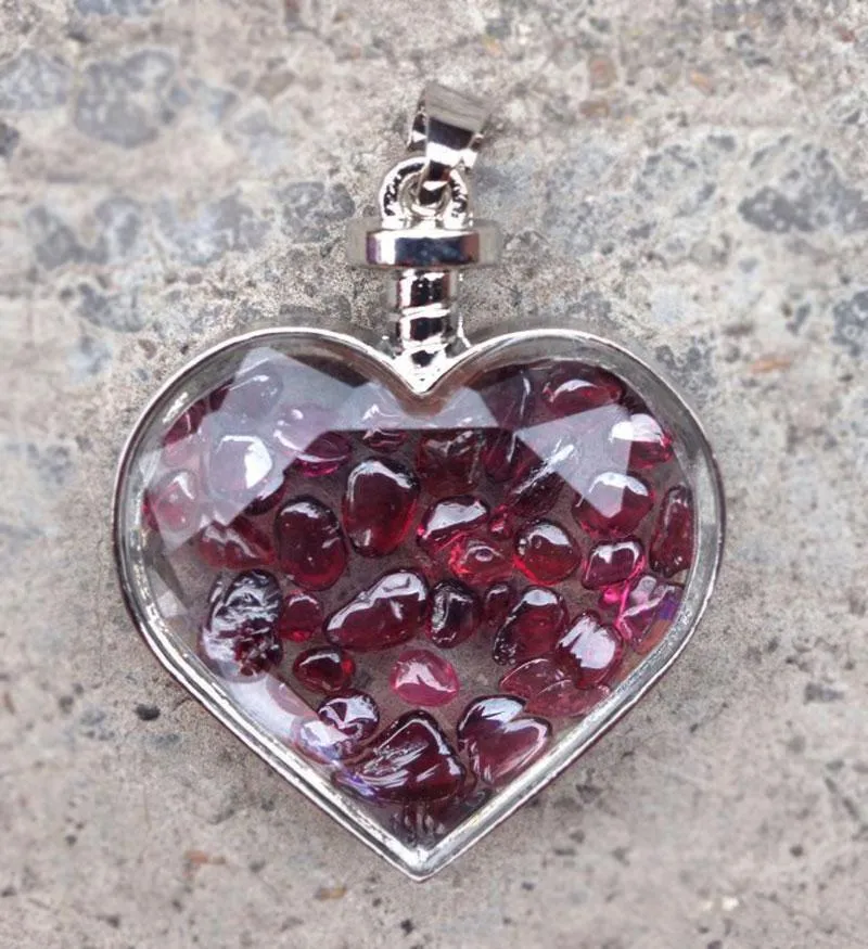 Pendant Necklaces Garnet Chips Glass Heart Bottle Silver Wrapped 38x30x14mmPendant NecklacesPendant