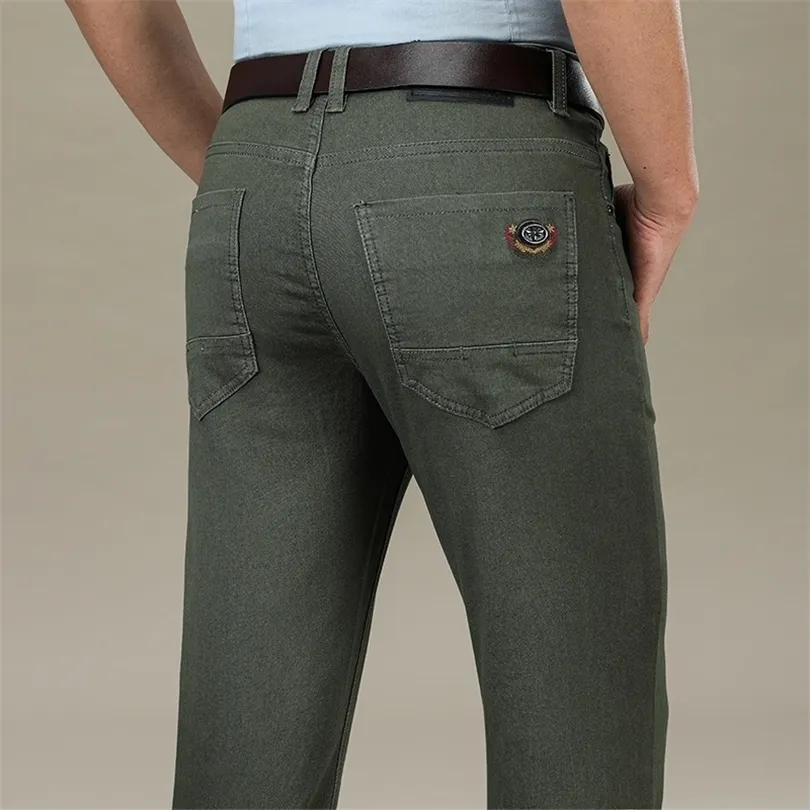 Homens retos coloridos jeans de jeans de algodão mais 2840 homens calças de longa calça masculino 201123