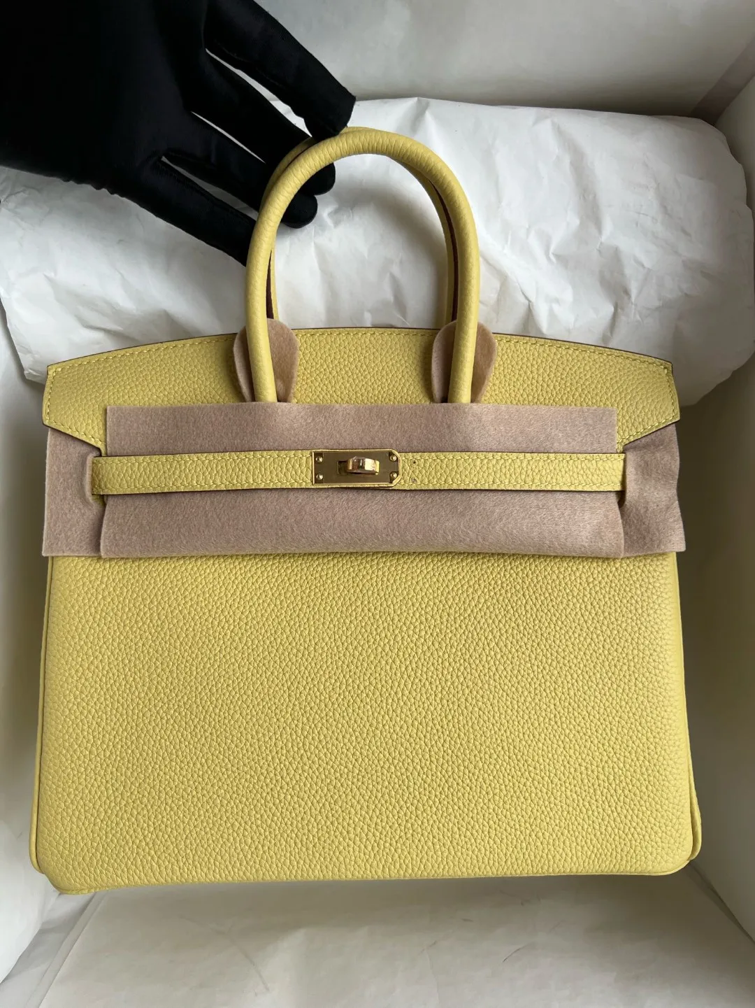 Designer Green Tote Bag Green For Women Lightweight Leather Handbag With  High Quality Material, Perfect Gift For Luxury Style From Factory From  Luckybag7799, $53.89 | DHgate.Com