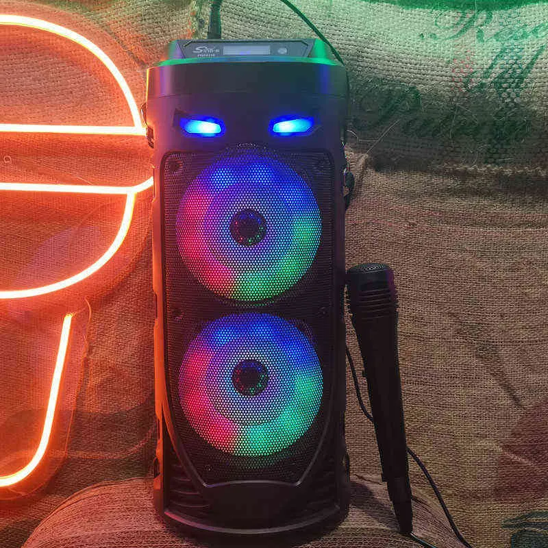 30W LED LED Portable Bluetooth Speaker Wireless Sound Sound Column High Power Stereo Speeder Party Speaker مع Microphone Home Karaoke H220412