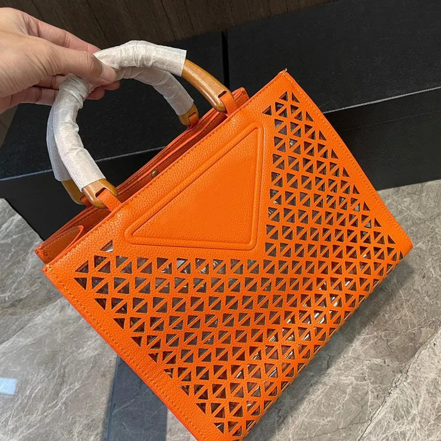 Brand Designer Handbag Women Luxury Fashion bag High Quality Totes Shopping Handmade Straw Bags Hollow Out Ladies Summer Travel Beach Handbags orange black 1