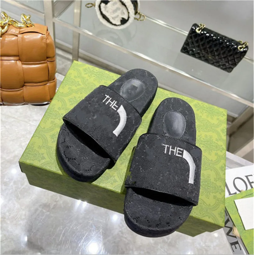 Homem de alta qualidade Mulher chinelos sandálias de moda praia plataforma grossa plataforma alfabeta Lady Leather Slides planos