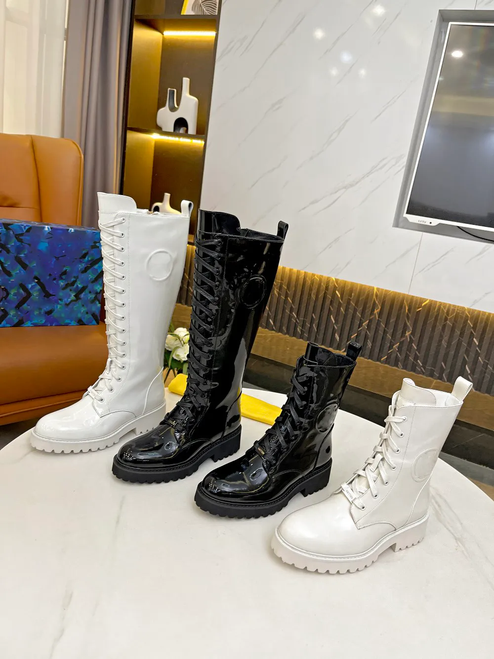 Biker flat boots 2025