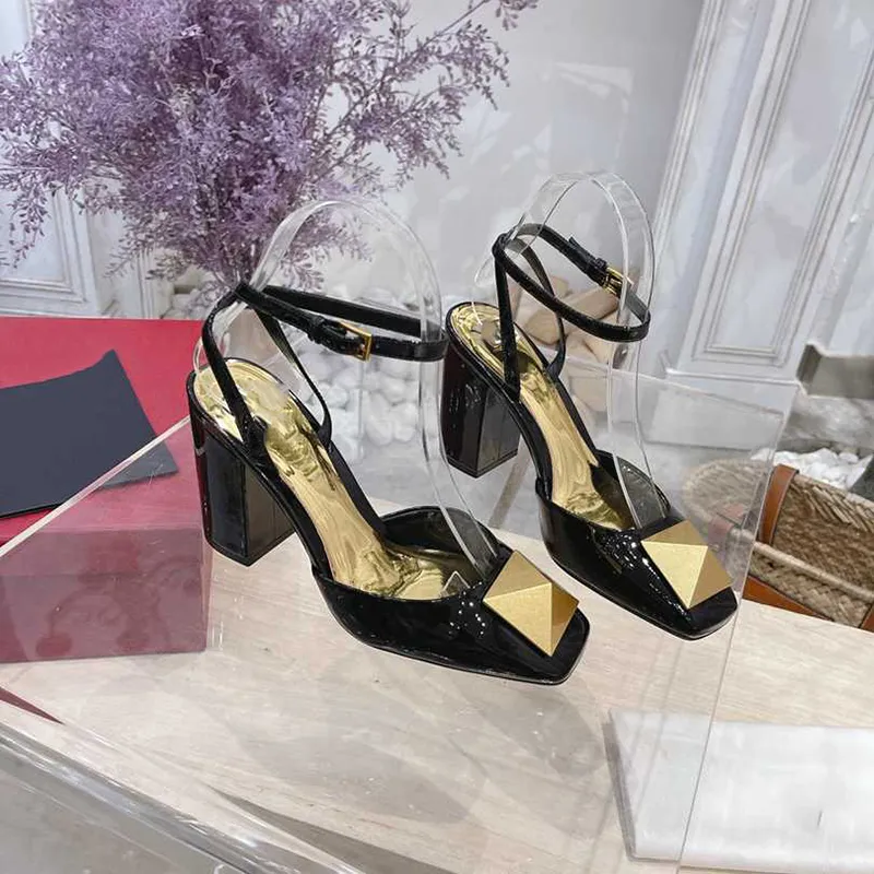 Wholesale Designer Chunky Heel Gold Dress Sandals With Sling Back And Ankle Strap Perfect For Banquets And Fashionable Pyramid Rivets 6 8.5CM Heels At Only 74.88 DHgate.Com