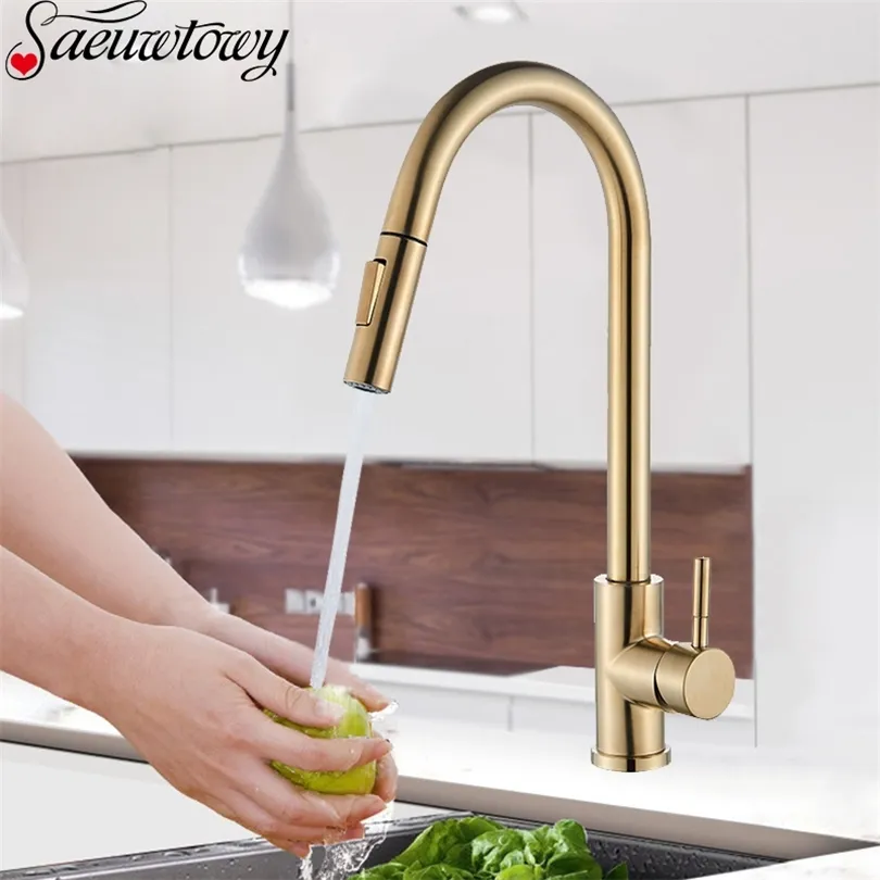 Brushed Gold Kitchen Faucet Pull Out Kitchen Sink Faucet Single Handle Faucet 360 Degree Rotating Sink Mixer Kitchen Tap T200424