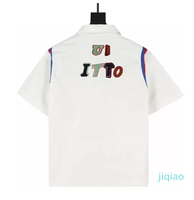 20220 nuove lettere ricamate nuova manica corta da uomo camicia di tendenza moda designer di lusso indossare business casual marca primavera estate t-shirt