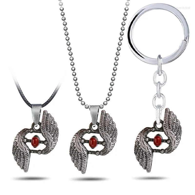 سلاسل المفاتيح الملحقات الكلاسيكية للعبة Devil May Cry Keychain Netclace Metal Punk Keyring Halloween Gift Jewelry Enek22