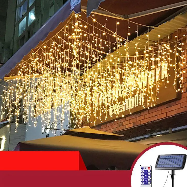 Saiten 3M/5M Solarbetriebene LED-Vorhang-Eiszapfen-Lichterkette 4 Modi Einstellbare Lampe Dekor 120LEDs/256LEDs Weihnachtsgirlande LightLED