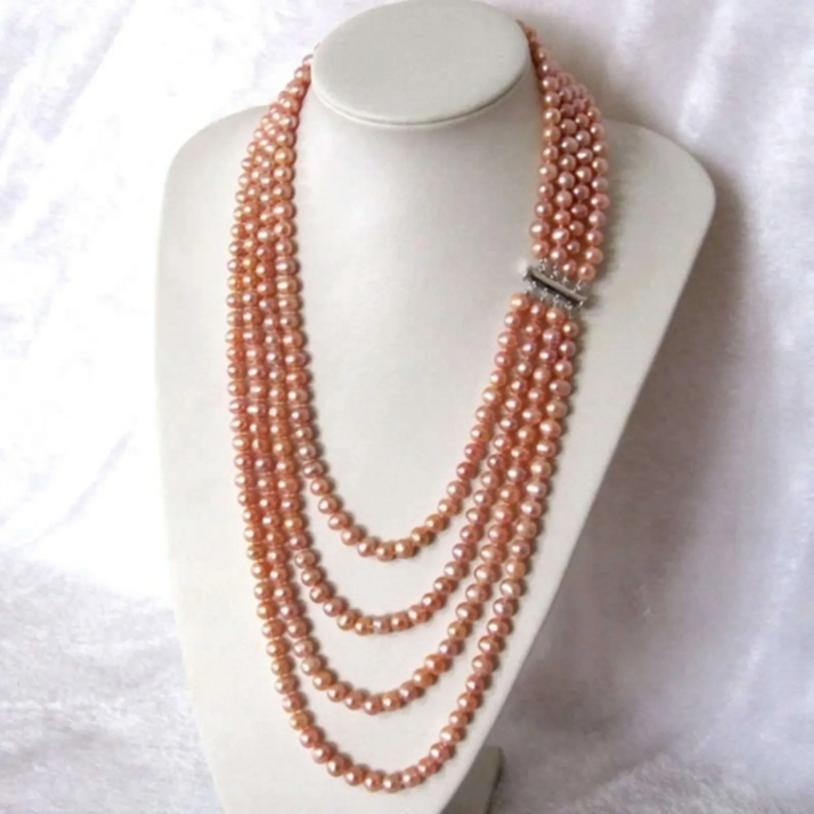 Collier 4 rangs noué à la main chaîne de chandail de perles d'eau douce roses naturelles 6-7mm presque ronde perle 22-28 pouces