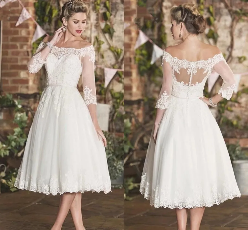 Robes de mariée de plage courtes avec demi-manches 2022 pleine dentelle appliques longueur de thé Boho Garden Country Brides deuxième robe de réception