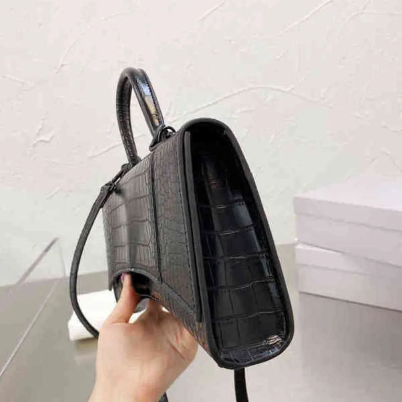 Le b best sale bags