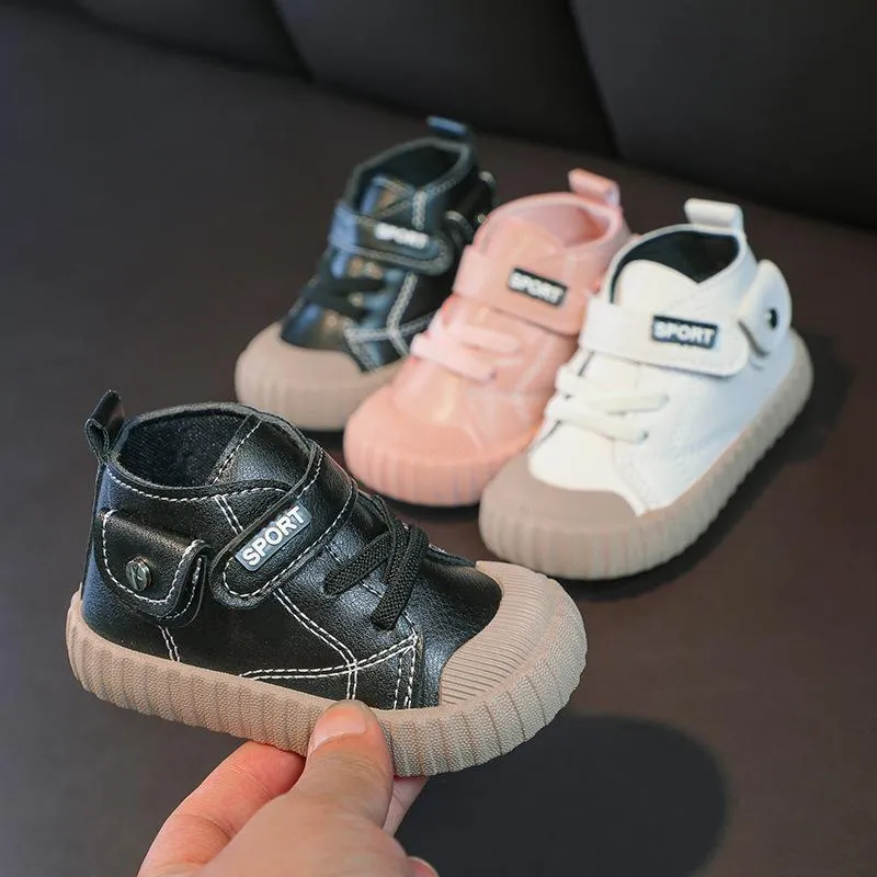 Atletik Açık Bahar Bebek Toddler Ayakkabı Kızlar Erkekler Deri Çocuk Sneaker Çocuk Çocuk Nedensel Spor Ayakkabısı