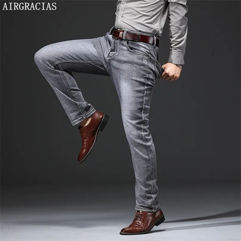 AIRGRACIAS Jeans Uomo Classic Retro Nostalgia Jeans denim dritti Uomo Plus Size 28-38 Pantaloni lunghi da uomo di marca 201128