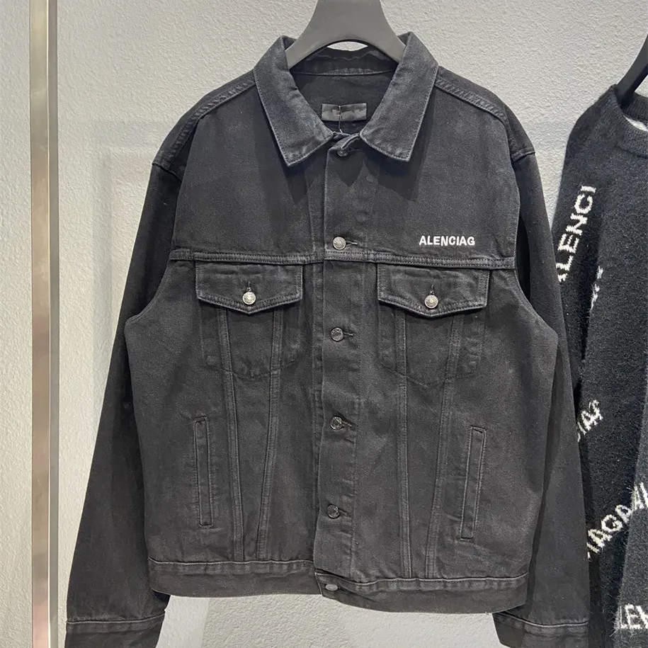 Vêtements automne et hiver nouveau style punk hommes et femmes couple veste en jean brodée avant et arrière