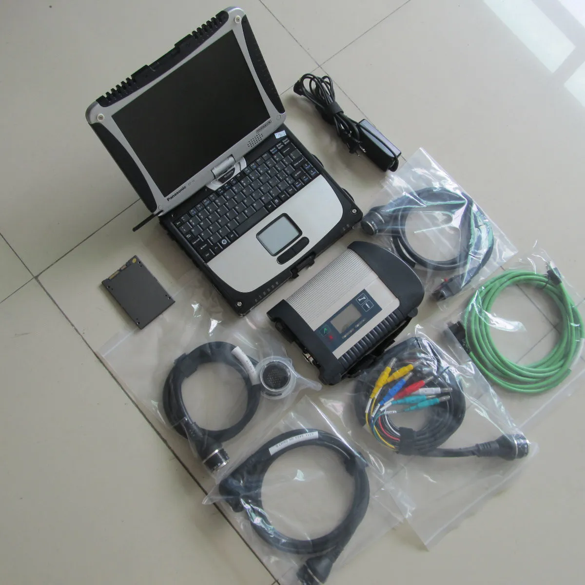 MB Star C4 Diagnostic Tool V12/2023 SSD med CF19 i5 Laptop Star Diagnosis SD C4 för Mercedes CAR 12V