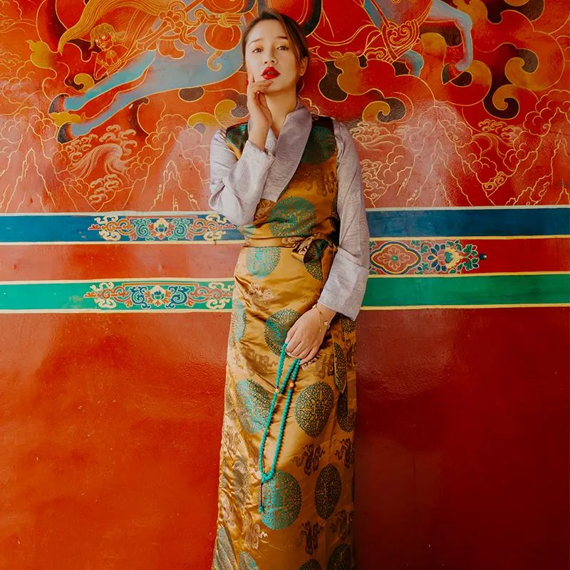 Etnisk kläder tibetansk klänning för kvinnor retro tibetkläder tibetische kleidung tvådelar set traditionell orientalisk klädetnisk