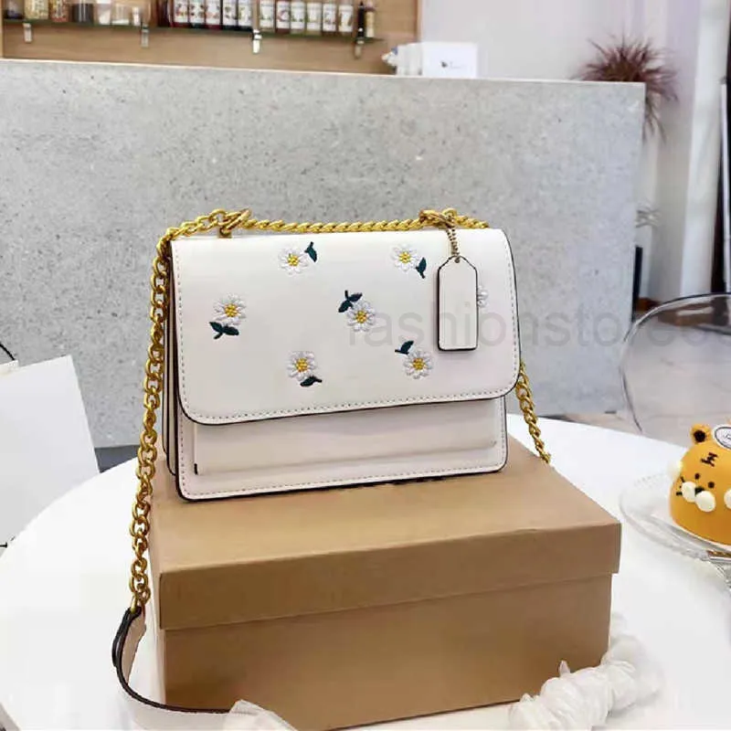 النساء المطرزات Daisy Crossbody أكياس البقر المصمم الجلود المحافظ