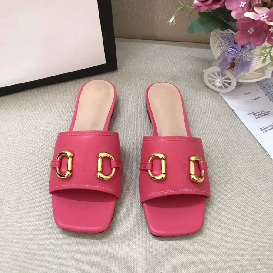 High Quality slipper Sandals Flat Slides Designer shoes Flip Flops Slippers With Box shoe10 02