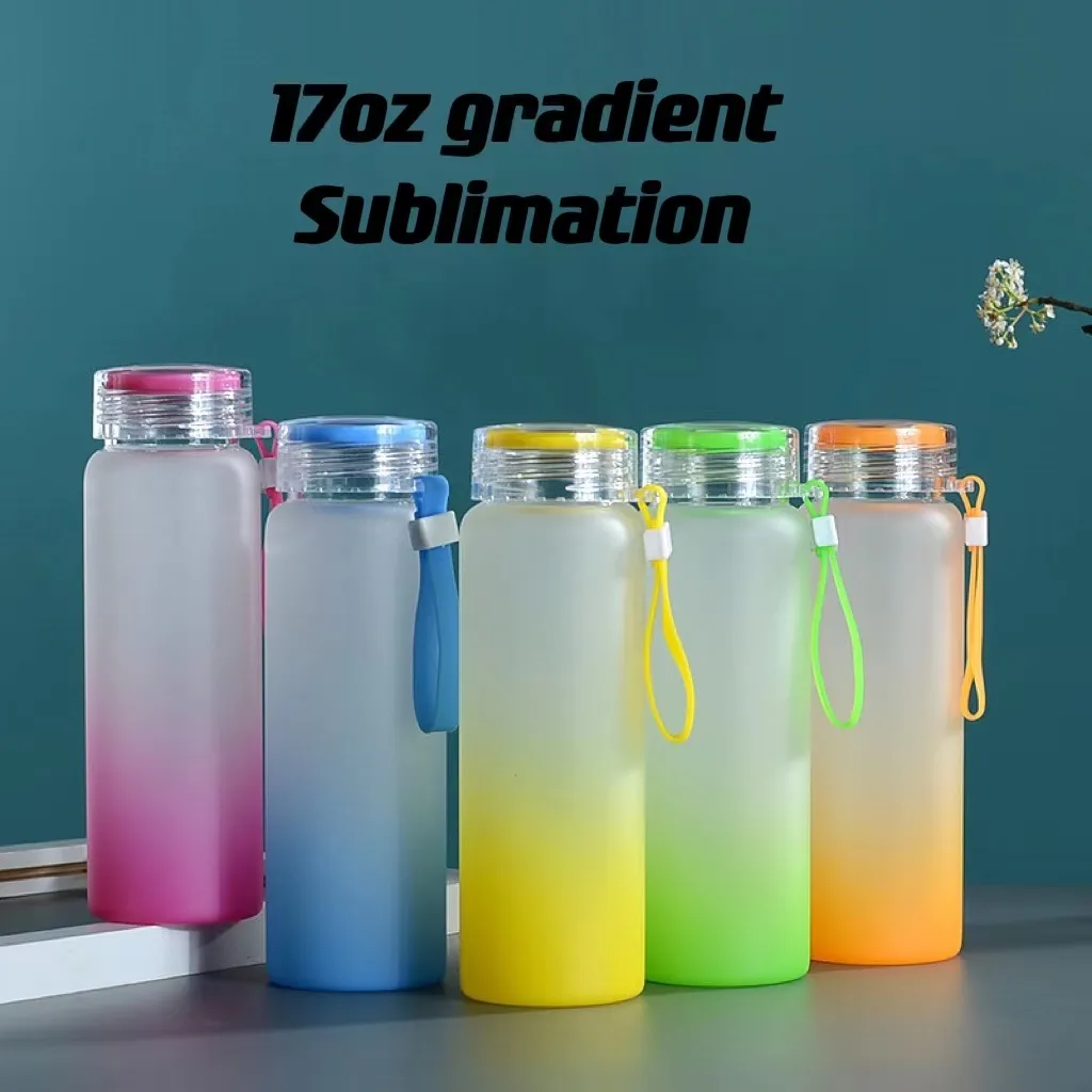 Bicchiere in vetro a sublimazione da 17 once con coperchio a manico vuoto Bicchieri smerigliati Bottiglia d'acqua Colori sfumati bicchieri da stampa con coperchio in bambù Tazze da caffè fai-da-te in paglia