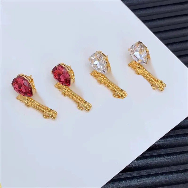 Palace Style Diamond Charm Earrings Rhinestone Letter Studs Women Water Drop Crystal Earndrops Jewelry Wholesale
