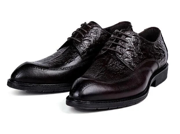 Yeni Varış El Yapımı Erkekler Ayakkabı Sivri Burun Düğün Ayakkabı Lace Up Orijinal Deri Brogue Ayakkabı