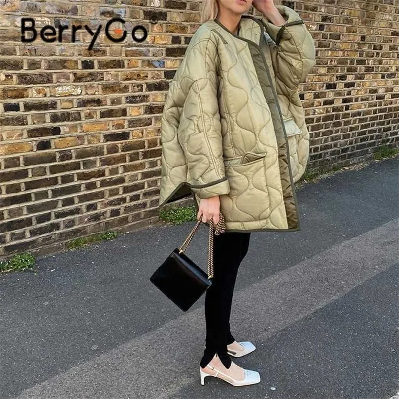 Berrygo Winter Green curto curto mulheres mulheres casuais mangas compridas casacos sem gola fêmea bolso grosso casaco quente tampos femininos 211120