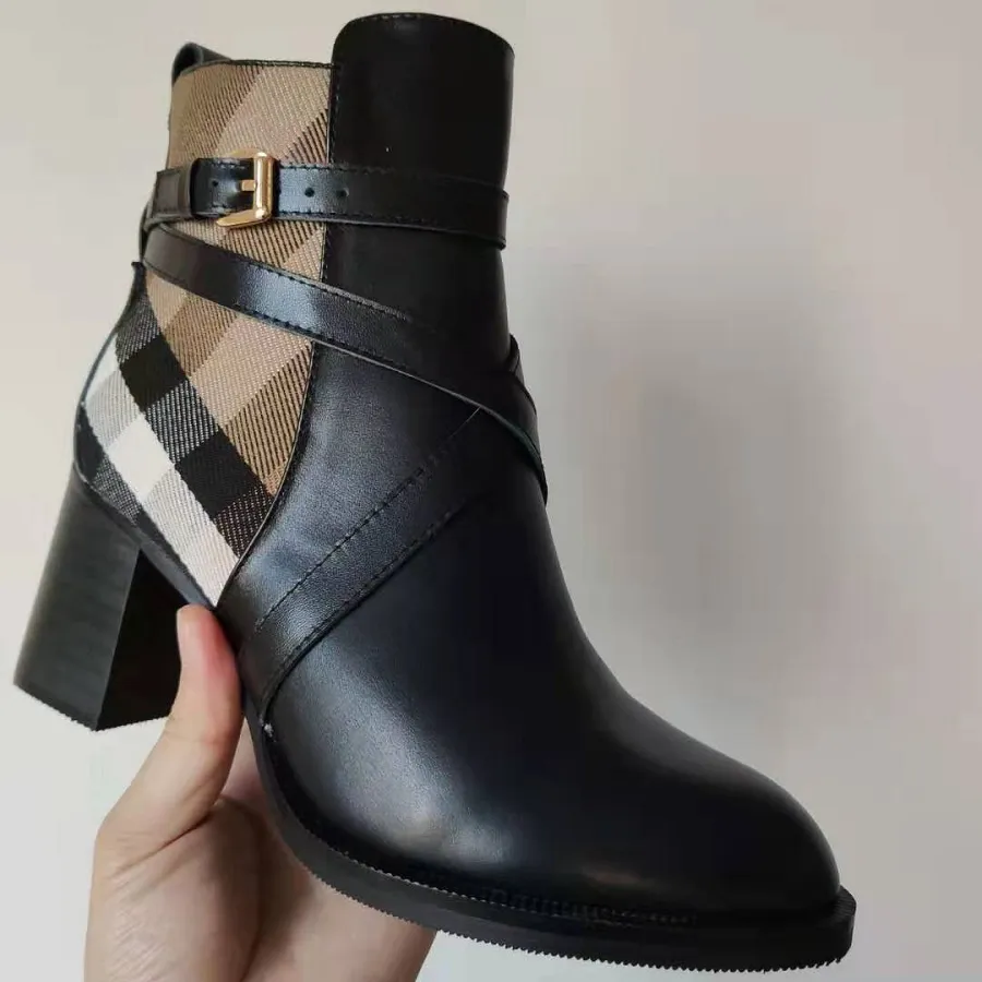 Buty od projektantów Luksusowe buty z prawdziwej skóry Martin Botki Botki Kobieta Krótkie buty Trampki Trenerzy Klapki Sandały marki shoebrand 050