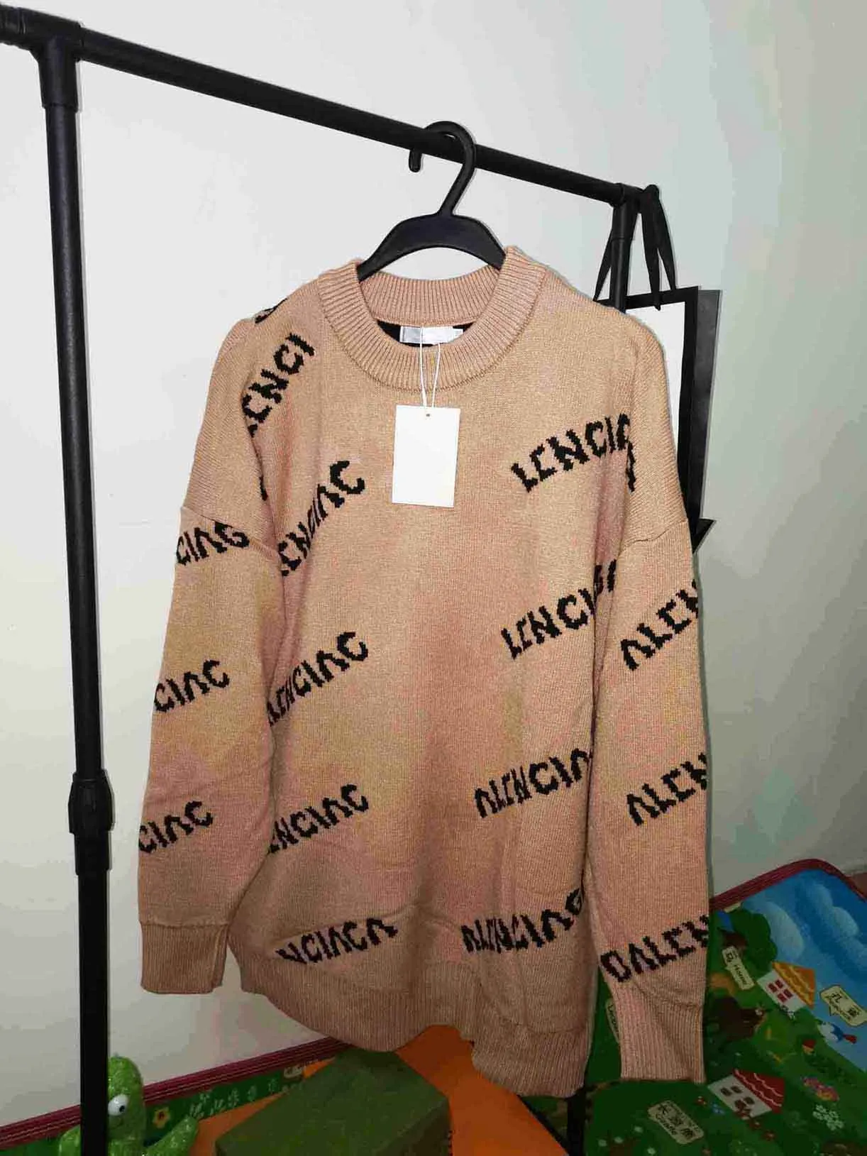 2022 Erkek Tasarımcı Sweaters Balencigan Retro Klasik Sweatshirt Erkekler Kol Mektubu Nakış Yuvarlak Boyun Rahat Yüksek kaliteli jumper moda hırka 629