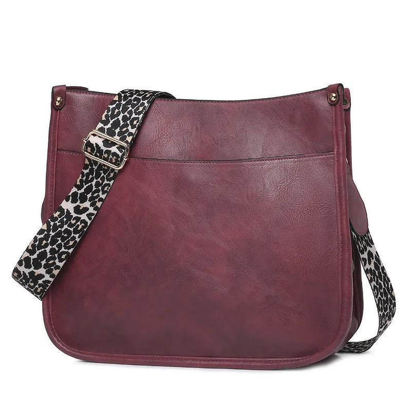 10 Dapper Purse For Ladies: Stylish Designs For The First Impression