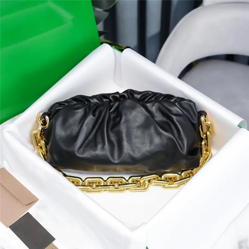 Designer Luxury The Glod Chain Pouch Sac à bandoulière en cuir noir 6708 7A Qualité Taille 30x16x12cm
