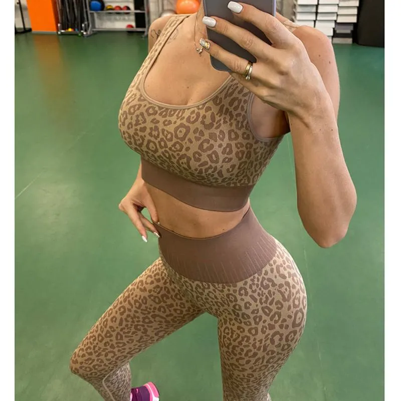 Yoga Outfit Women Fashion Sexy Leopard Printed 2 PCS Set Gym Shockproof Sports Bras Sport Leggings Running Work Out Training Suit A017Yoga