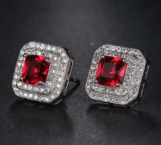 Conjunto de brincos pequenos com pingente quadrado banhado a ouro sangue vermelho tesouro micro dois andares com diamante