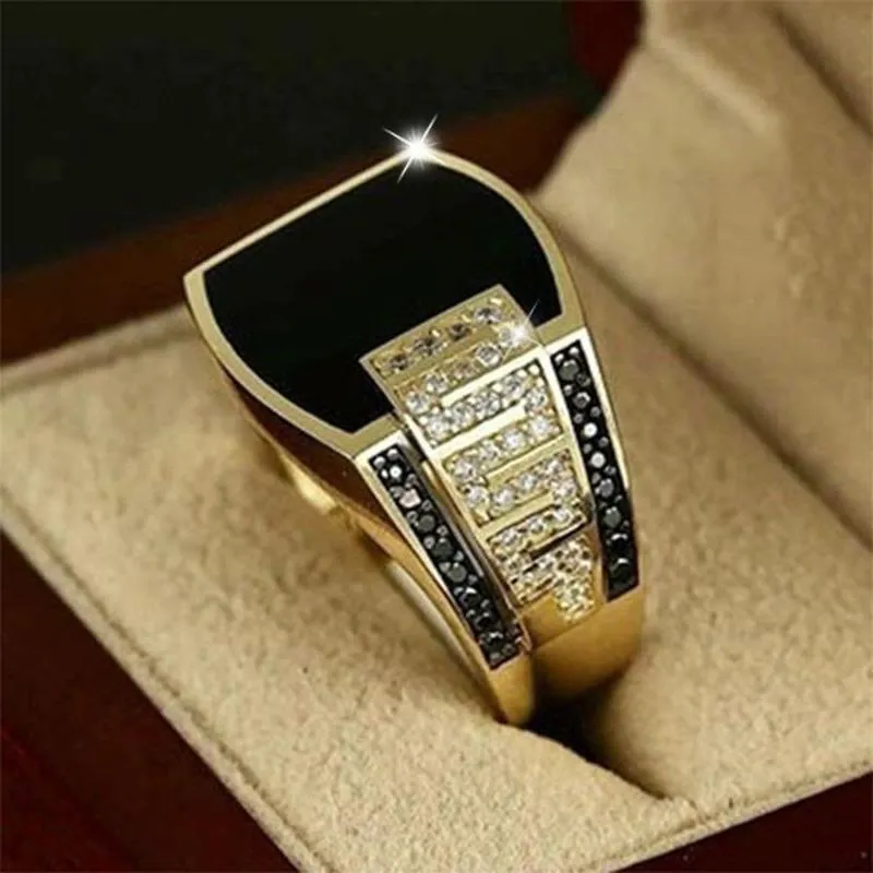 Anillos de boda Classic Men's Ring Fashion 18K Gold Rilling Inlaid Black Stone Zircon Punk para hombres compromiso Joyería de lujo