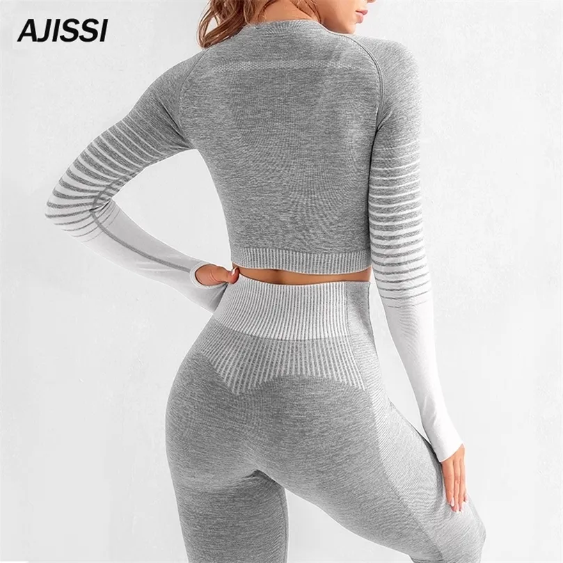 Seamless Women Yoga Set Workout Sportkläder Gym Kläder Fitness Långärmad Skörd Top Hög Midja Leggings Sportkläder 220330