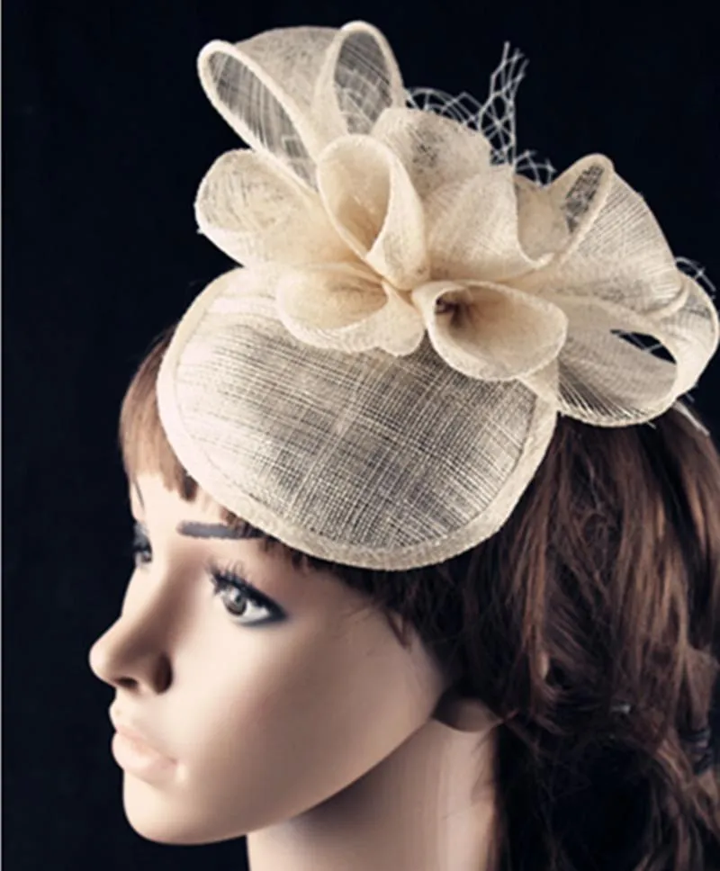 Beretti Affascoli di matrimonio Base Birdcage Veil Cappelli da sposa adornati Occasionali Accessori per capelli Milinery Testa