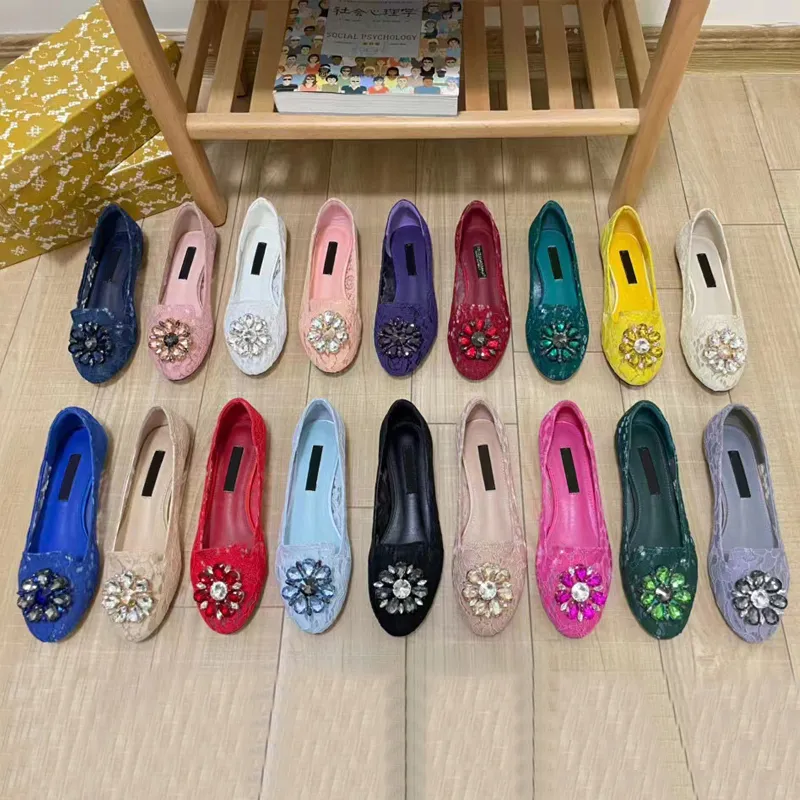 Flat Ballet Shoes Crystal Flower Trode Loafers Luxury Designer Женская платформа Summer Top Squilty Fashion Seasonal с размером коробки 34-43