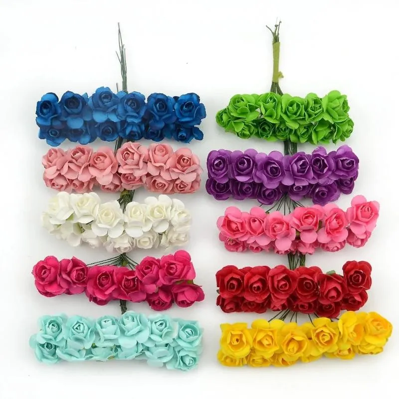 Ghirlande di fiori decorativi 144PCS / 1.5cm Mini Bouquet di rose di carta Mani artificiali per la decorazione di nozze Scrapbooking Piccolo fiore finto Bou