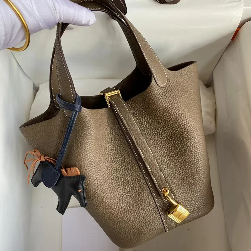 2024 Nieuwe Dames Hand Wax Draad Naaimand Tas Handtas Designer Picodin TC Lederen Emmer Luxe Klassieke Winkelen Clutch met Originele Doos Damestas