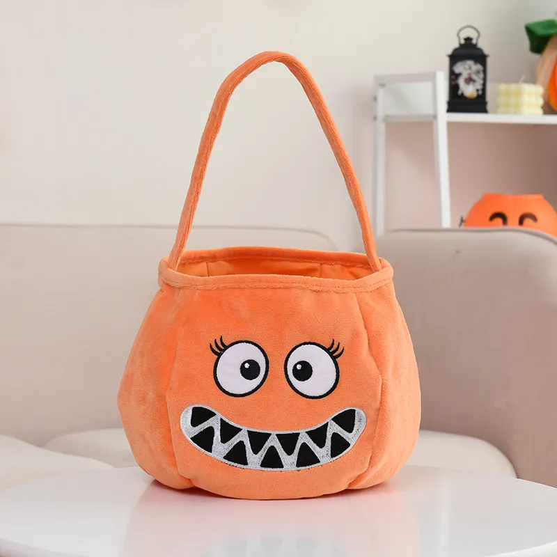 Halloween Basket Pumpkin Bag 9.4x9.4 tum barn hanterar godispåsar Ghost Festival Portable Bucket Decoration Props Gift Wrap By Air A12