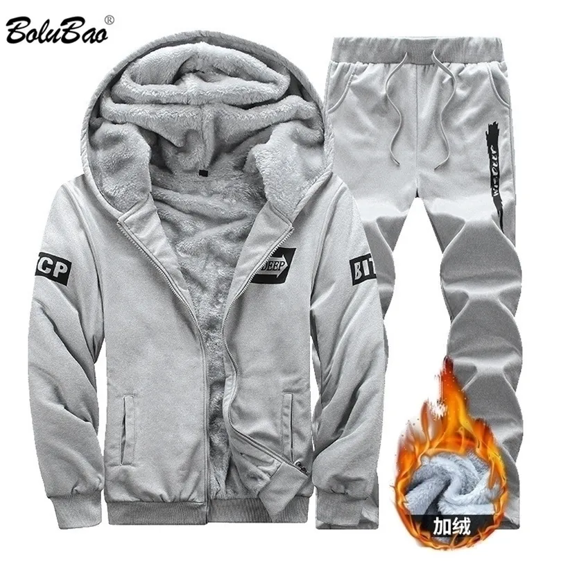 Bolubao Winter Men Warm Casual Sets Men's Hooded Jacket Pant 2st Tracksuit Sportswear Fashion Set Many Brand Clothing 201128