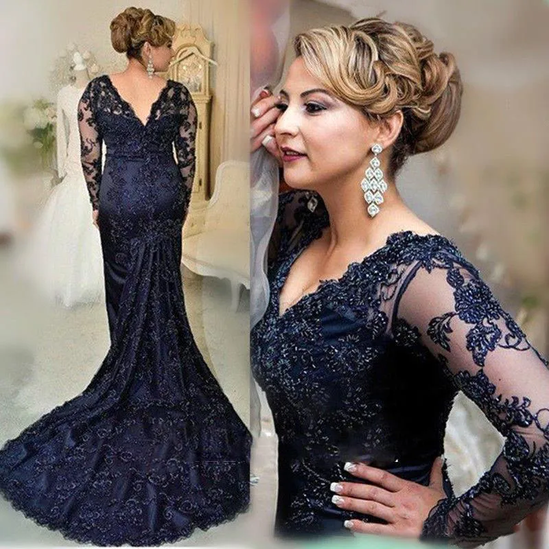 2022 Vintage Dark Navy Long Sleeves Prom Mother of the Bride Dresses Mermaid V Neck Appliques Beaded Plus Size Mother Evening Party Gowns